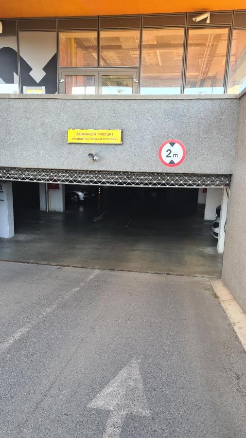 Apartmani Marcetic Slavonski Brod Exteriör bild