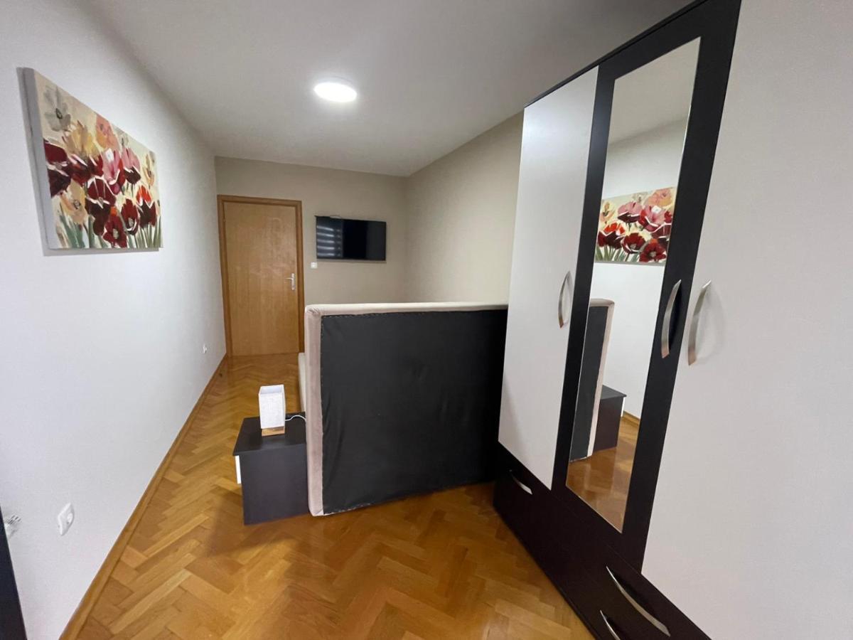 Apartmani Marcetic Slavonski Brod Exteriör bild